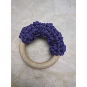 Crochet wooden teething ring